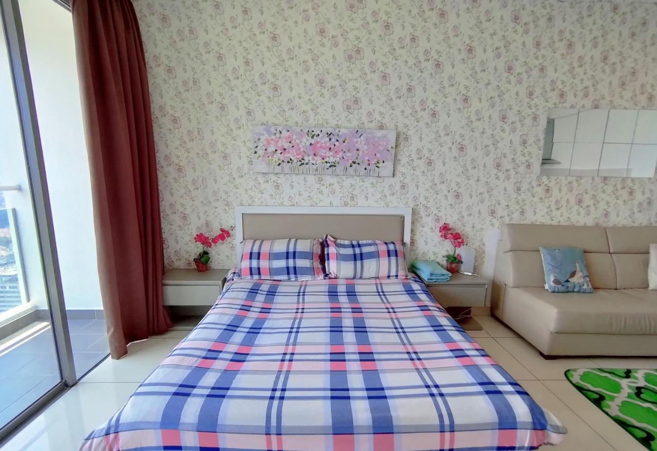 Comfort Zone Premium Guesthouse @ Evo Bangi Exterior foto